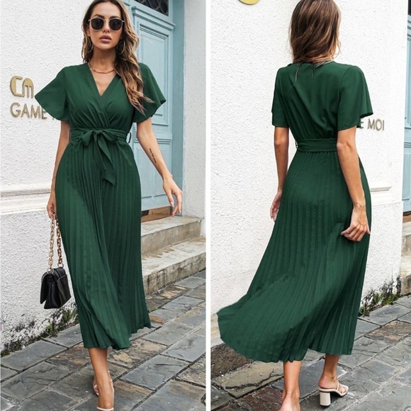 Never a Dull Moment Pleated Midi Dress - Picture 2 of 2